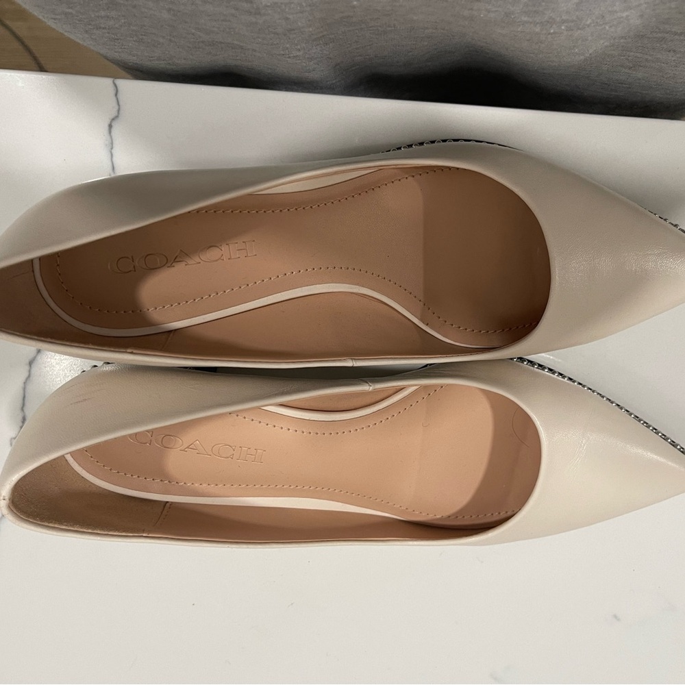 Coach Women's Elegant Cream Heels